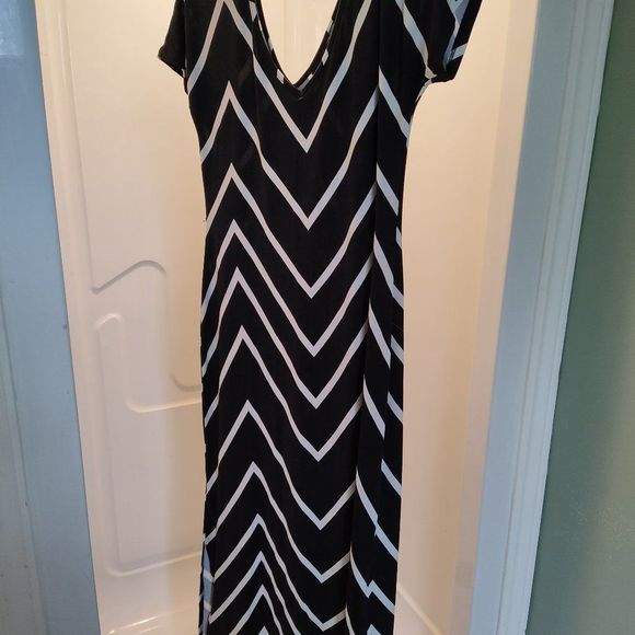 Jules and Leopold dress - small / petite - black and white striping - Picture 1 of 4